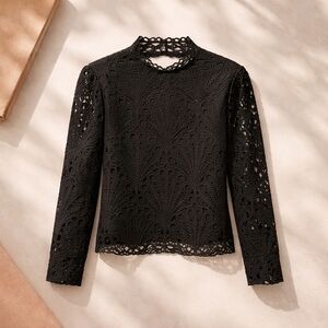 Art Deco Romantic Black Lace Long Sleeved  Blouse Size Medium